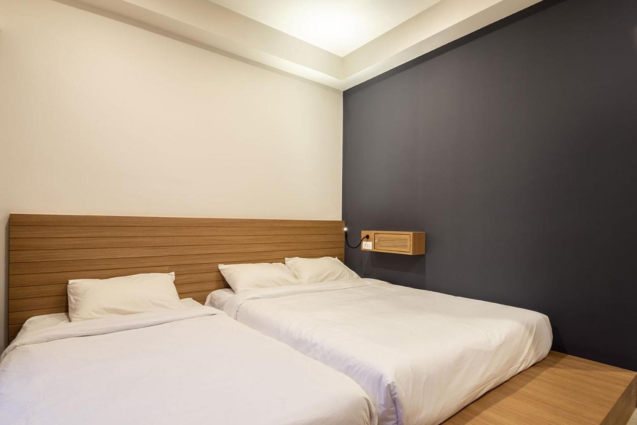 Stay@Kata Poshtel Karon Exterior photo